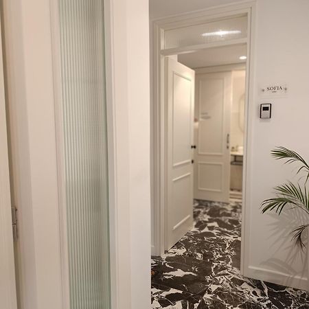 Muses Luxury Suites Corfu  Esterno foto