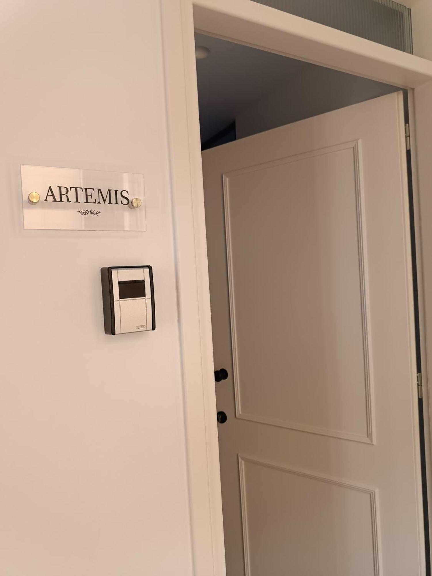 Muses Luxury Suites Corfu  Esterno foto